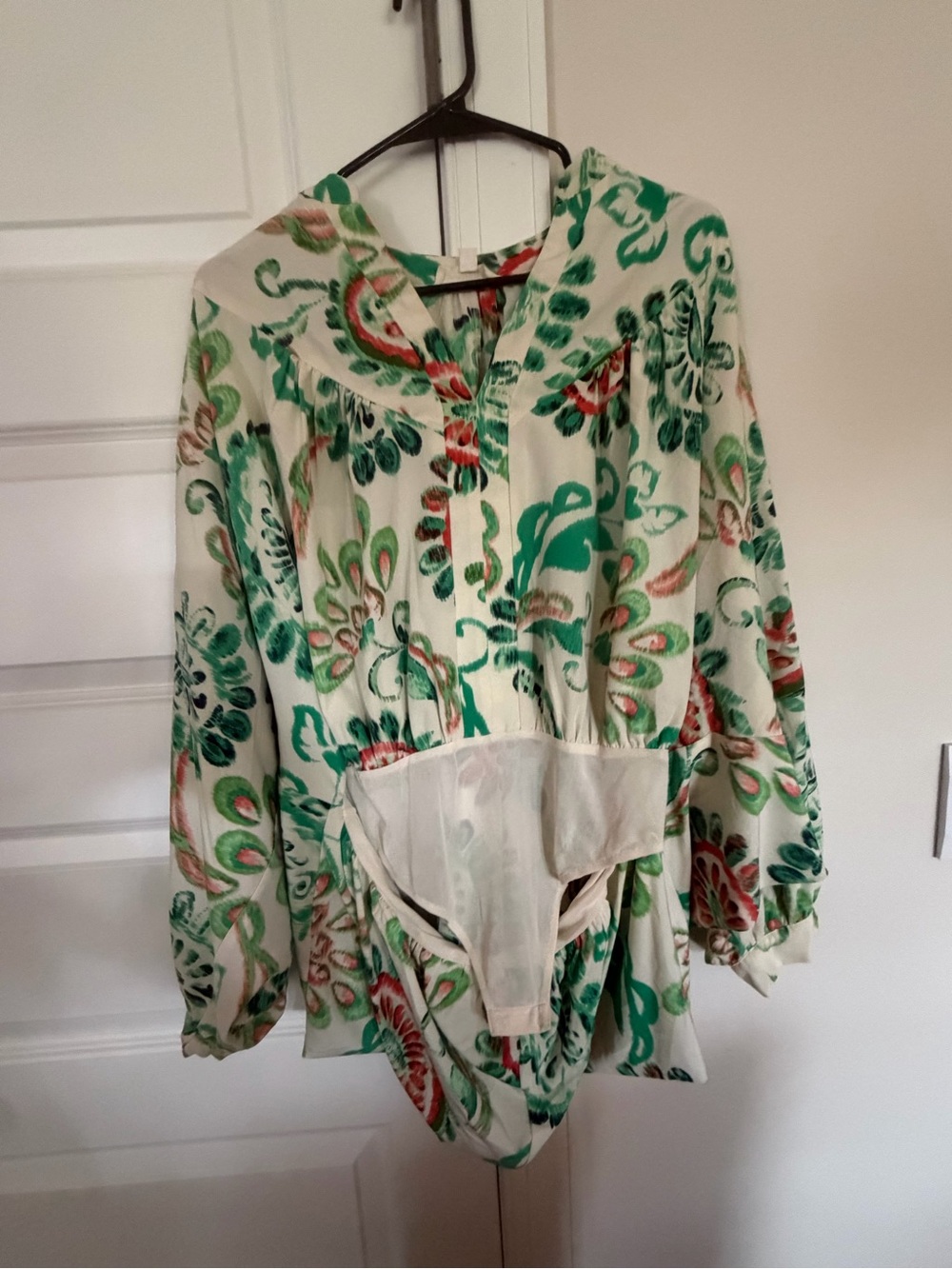 Floral Print Bodysuit in Cream and Green - Entro